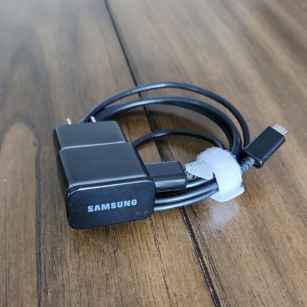 Samsung Phone Charger Black